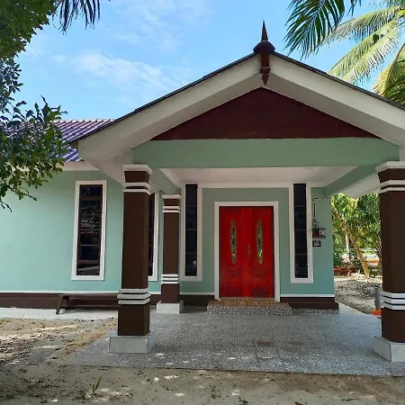Inara Homestay Besut Jertih Exterior photo